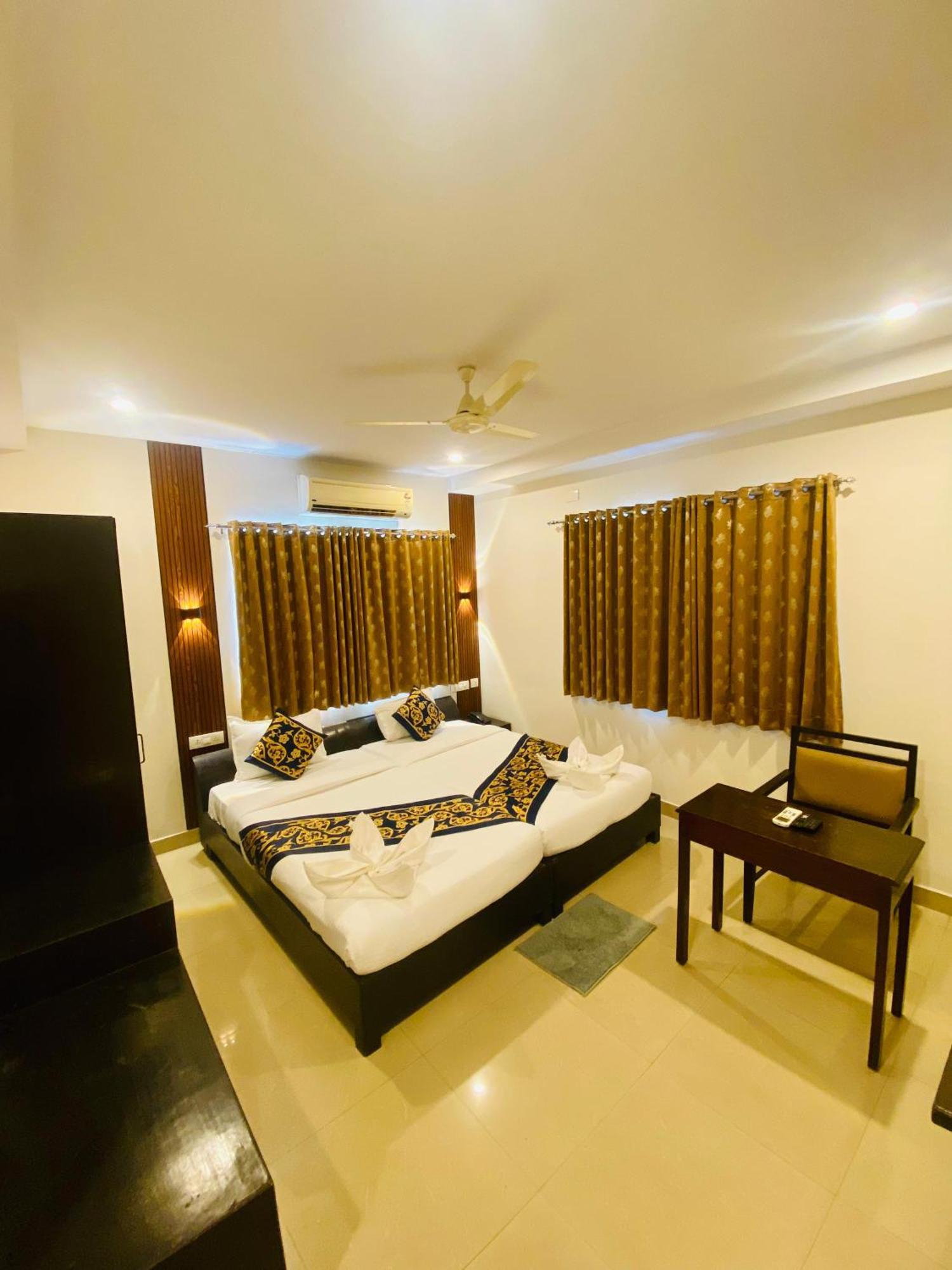Hotel Shloka Residency Shamshabad Exterior foto
