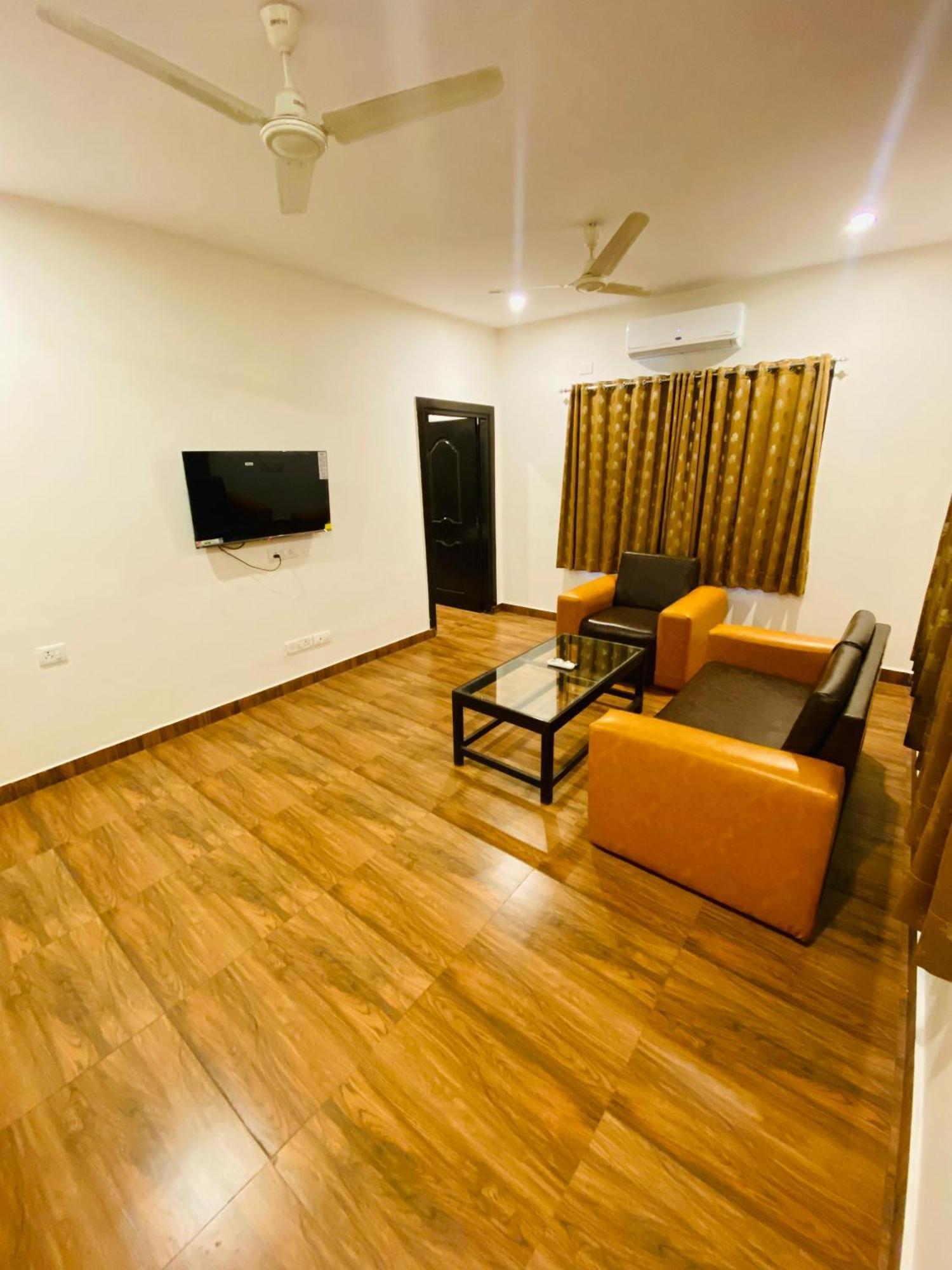 Hotel Shloka Residency Shamshabad Exterior foto