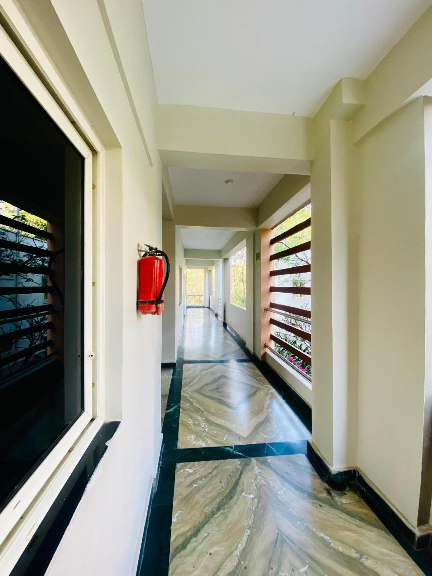 Hotel Shloka Residency Shamshabad Exterior foto